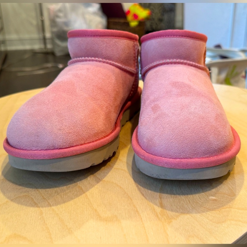 Ugg Mini Pink